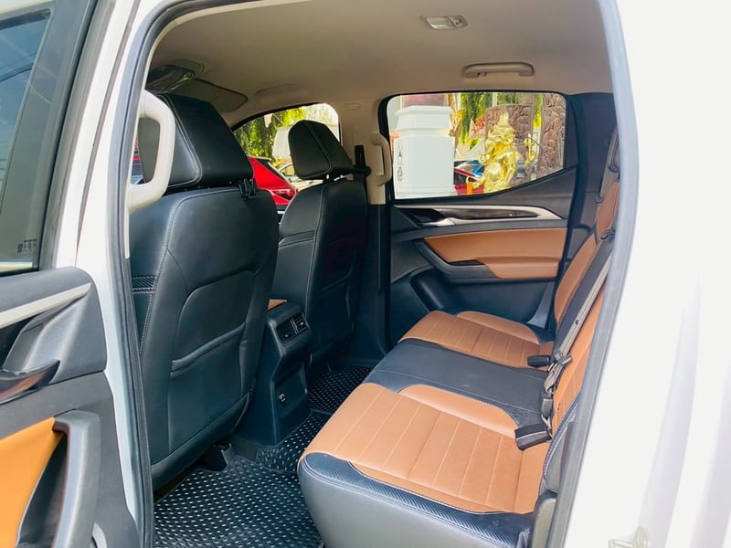 เกียร์ออโต้ #MG EXTENDER DOUBLE CAB 2.0 GRAND X ปีจดทะเบียน 2026 