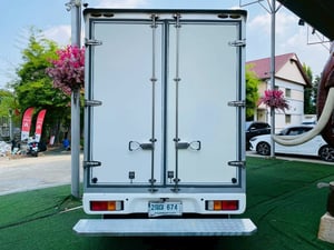 ตู้แห้ง สูง 185 ซม เสริมแหนบ  #TOYOTA REVO Singlecab 2.4 J ปี 2018