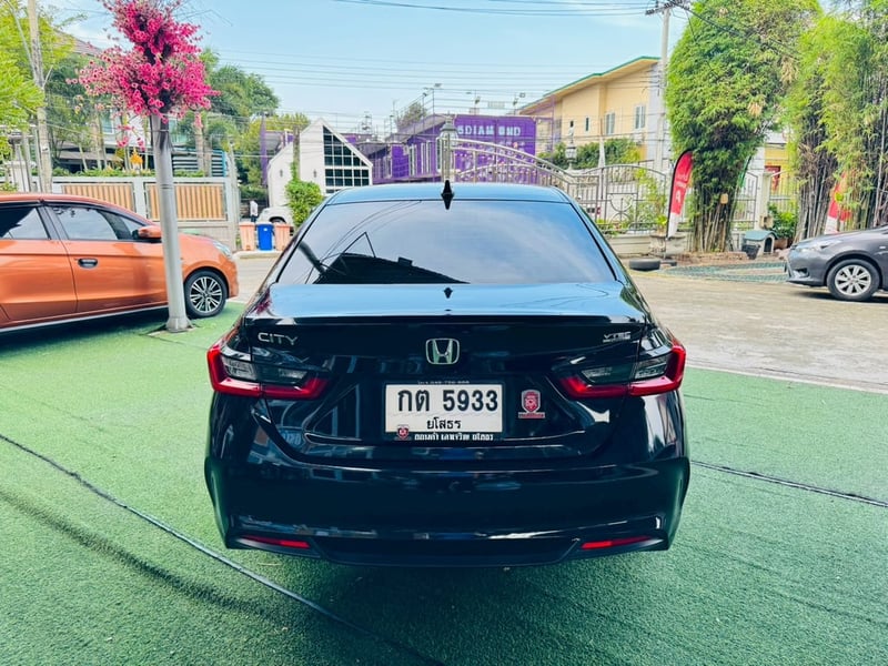 ฟรีดาวน์ ออกรถ O บาท #HONDA CITY 1.0 SV TURBO ปี 2024 ฟรีดาวน์ ออกรถ O บาท #HONDA CITY 1.0 SV TURBO ปี 2024