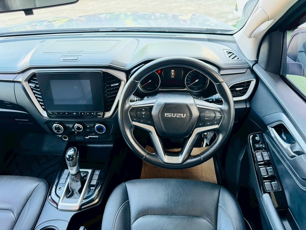 เกียร์ออโต้  #ISUZU D-MAX HI-LANDER CAB-4 1.9 Z Ddsi AUTO ปี 2021