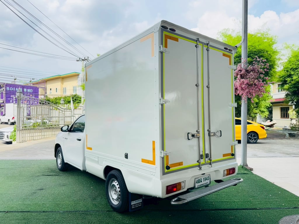ตู้แห้ง สูง 180 ซม ✔️ไมล์แท้ 58,xxx กม✔️TOYOTA REVO Singlecab 2.4 J Plus ปี 2019 ตู้แห้ง สูง 180 ซม ✔️ไมล์แท้ 58,xxx กม✔️TOYOTA REVO Singlecab 2.4 J Plus ปี 2019