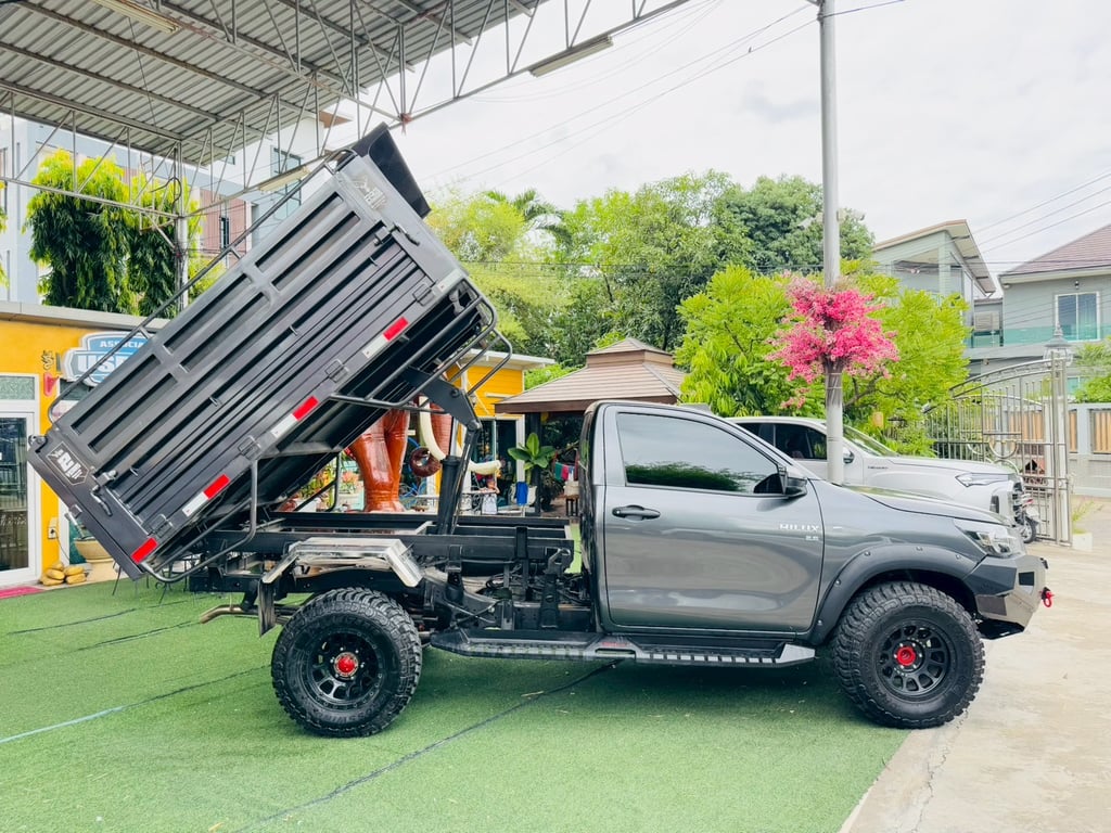 ไมล์แท้ 4,xxx กม กระบะยกดั้มพ์ #TOYOTA REVO SINGLECAB 2.8 ENTRY ปี 2025