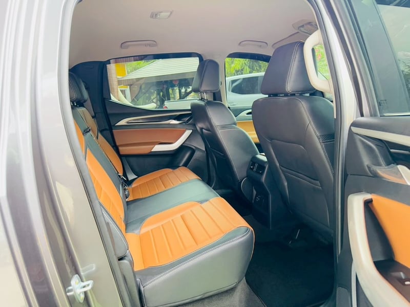 ไมล์แท้ 1,xxx กม #MG EXTENDER 4 ประตู 2.0 GRAND X i-Smart ปี 2025