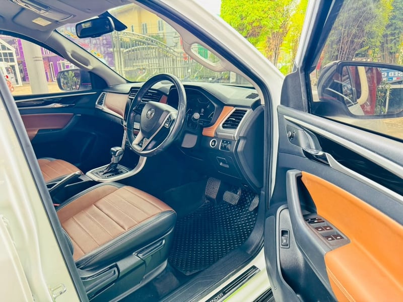 ไมล์แท้ 33,xxx กม  เกียร์ออโต้ #MG EXTENDER 4 ประตู 2.0 GRAND X i-Smart ปี 2023