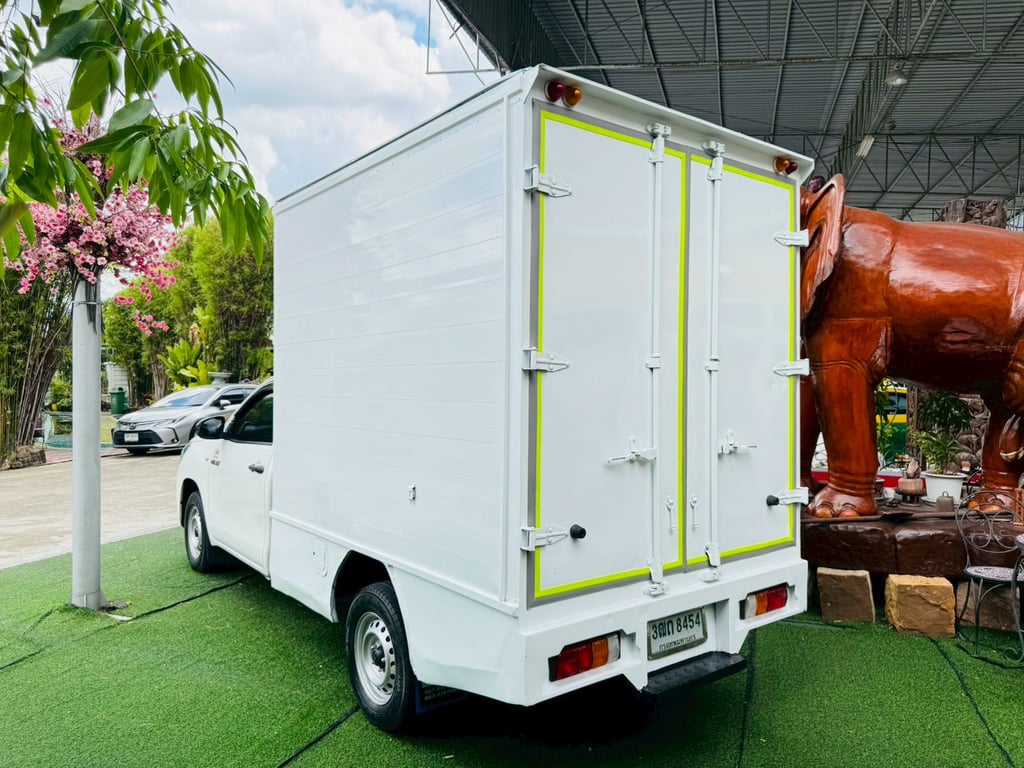 ตู้แห้ง สูงใน 180 ซม. ✔️เสริมแหนบ #รถมือสองTOYOTA REVO Singlecab 2.4  ENTRY ปี 2022 ตู้แห้ง สูงใน 180 ซม. ✔️เสริมแหนบ #รถมือสองTOYOTA REVO Singlecab 2.4  ENTRY ปี 2022