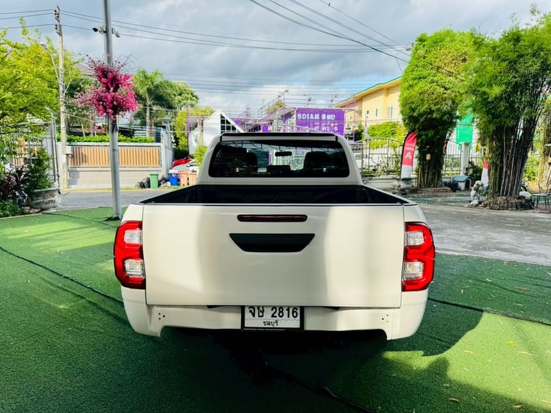 เกียร์ออโต้ ไมล์แท้ 22,xxx กม TOYOTA  Hilux Revo Doublecab 2.4 Entry Z edition AUTO ปี 2024