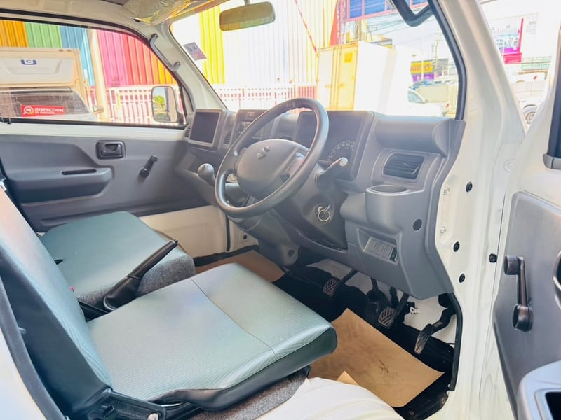 ไมล์น้อย 6,xxx กม บุ๊คเซอร์วิส กุญแจครบ #SUZUKI CARRY 1.5 L ปี 2023