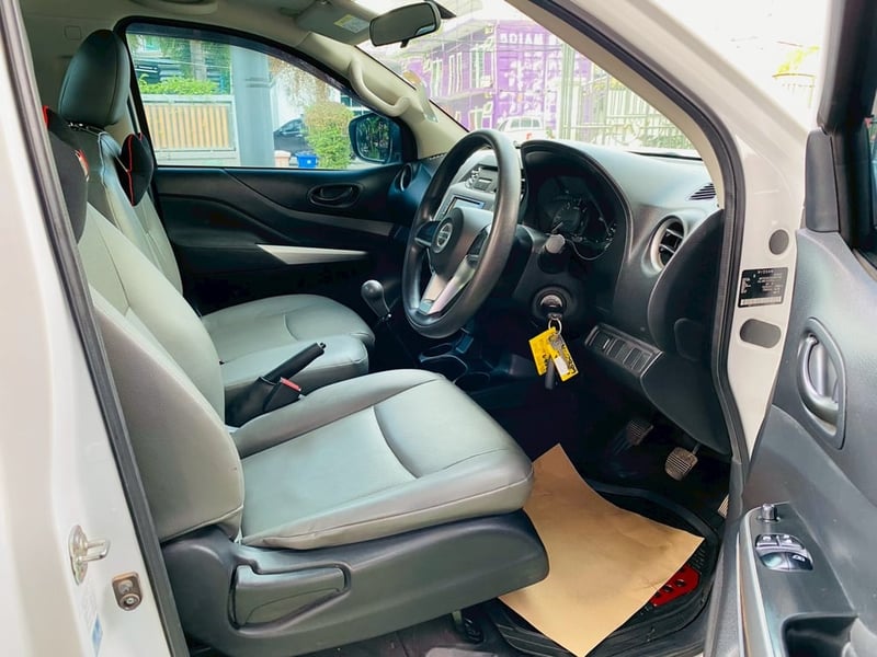 ไมล์วิ่ง 28,xxx กม  มีคอกพร้อมใช้งาน  #NISSAN NAVARA SINGLECAB 2.5 SL ปี 2022