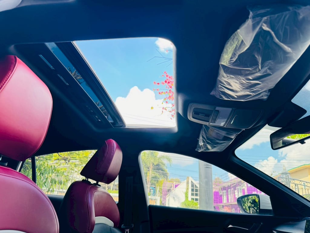 TOP สุด ไมล้แท้ 16,xxx กม #MG MG 5 1.5X Sunroof i-Smart  ปี 2024 
