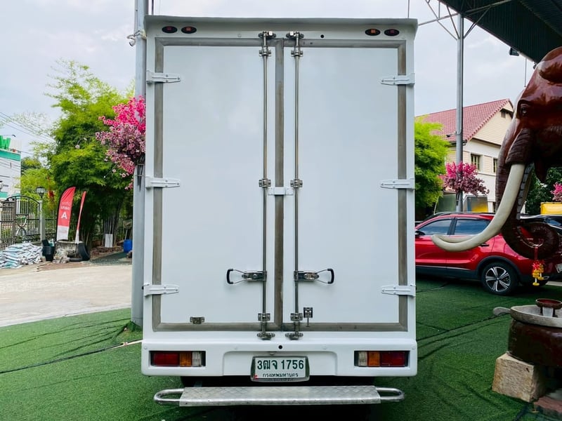 ตู้แห้ง สูงใน 200 ซม. ✔️เสริมแหนบ #TOYOTA REVO Singlecab 2.4  ENTRY ปี 2021