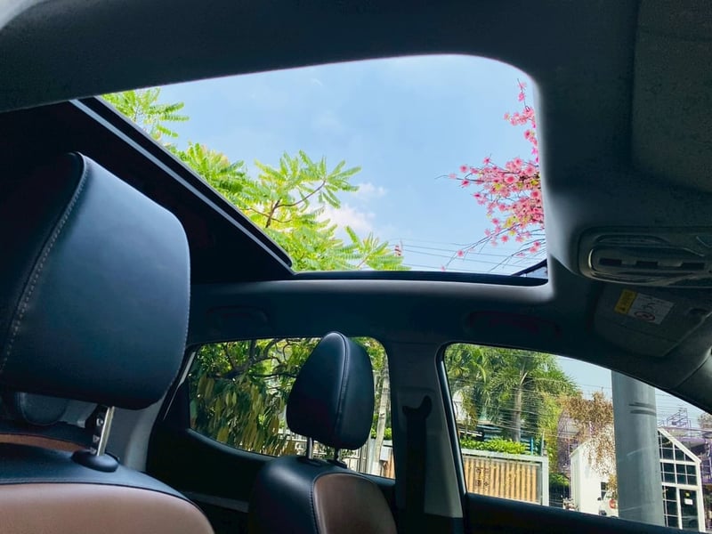 ✅TOP #MG ZS 1.5V SUNROOF i-Smart ปี 2025 ไมล์แท้ 36,xxx กม