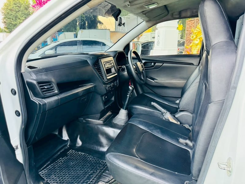 ตู้แห้ง สูงใน 180 ซม #ISUZU D-MAX SPARK 1.9 Ddsi ปี 2021