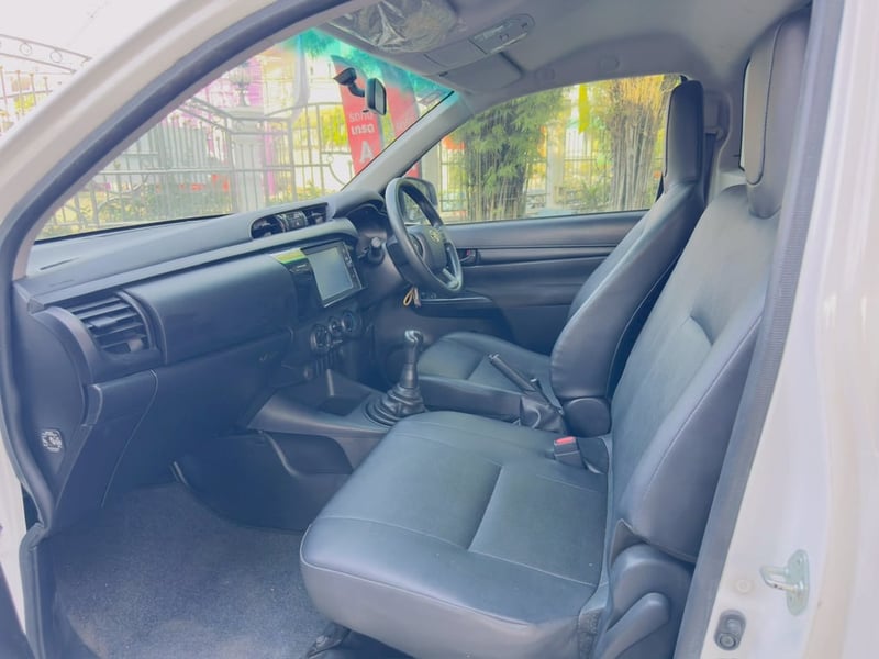 ตู้แห้ง สูงใน 180 ซม. #TOYOTA REVO Singlecab 2.4  ENTRY ปี 2022