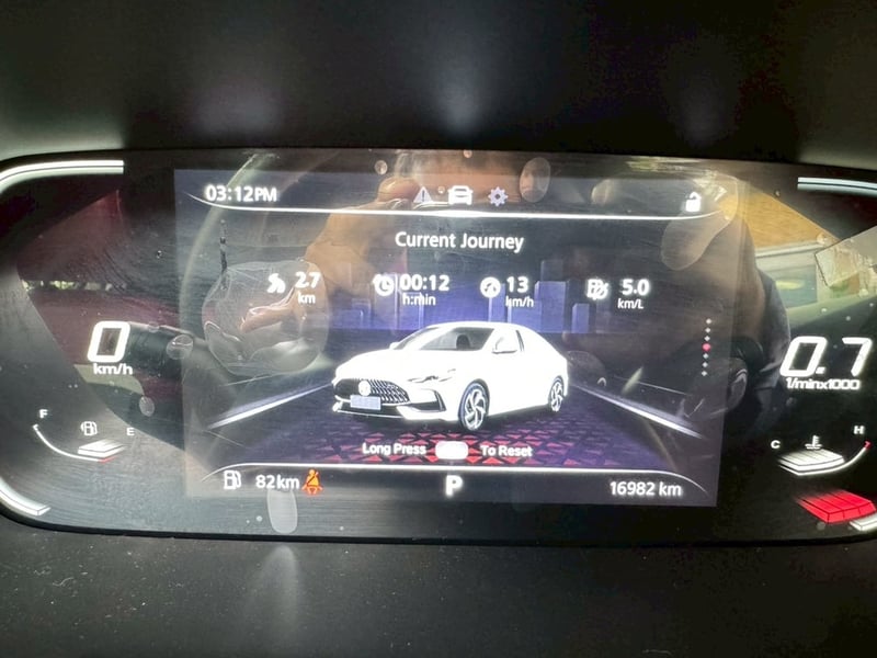 TOP สุด ไมล้แท้ 16,xxx กม #MG MG 5 1.5X Sunroof i-Smart ปี 2024 TOP สุด ไมล้แท้ 16,xxx กม #MG MG 5 1.5X Sunroof i-Smart ปี 2024