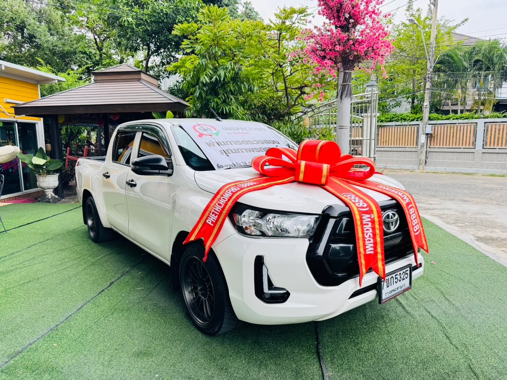 เกียร์ออโต้  ไมล์แท้ 22,xxx กม #TOYOTA  Hilux Revo Doublecab 2.4 Entry Z edition AUTO ปี 2024