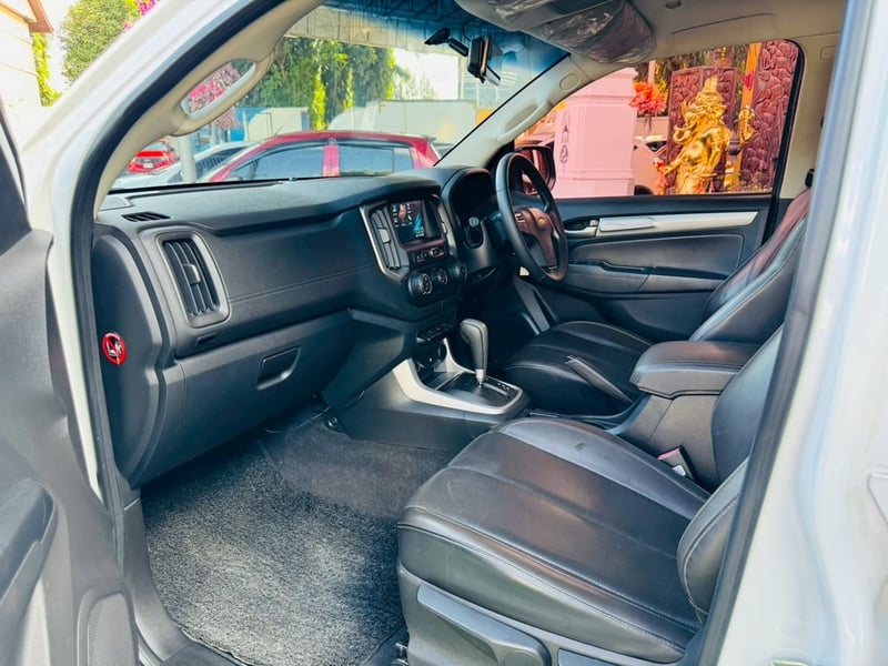 เกียร์ออโต้ 7 ที่นั่ง #CHEVROLET TRAILBLAZER 2.5 LT ปี 2019