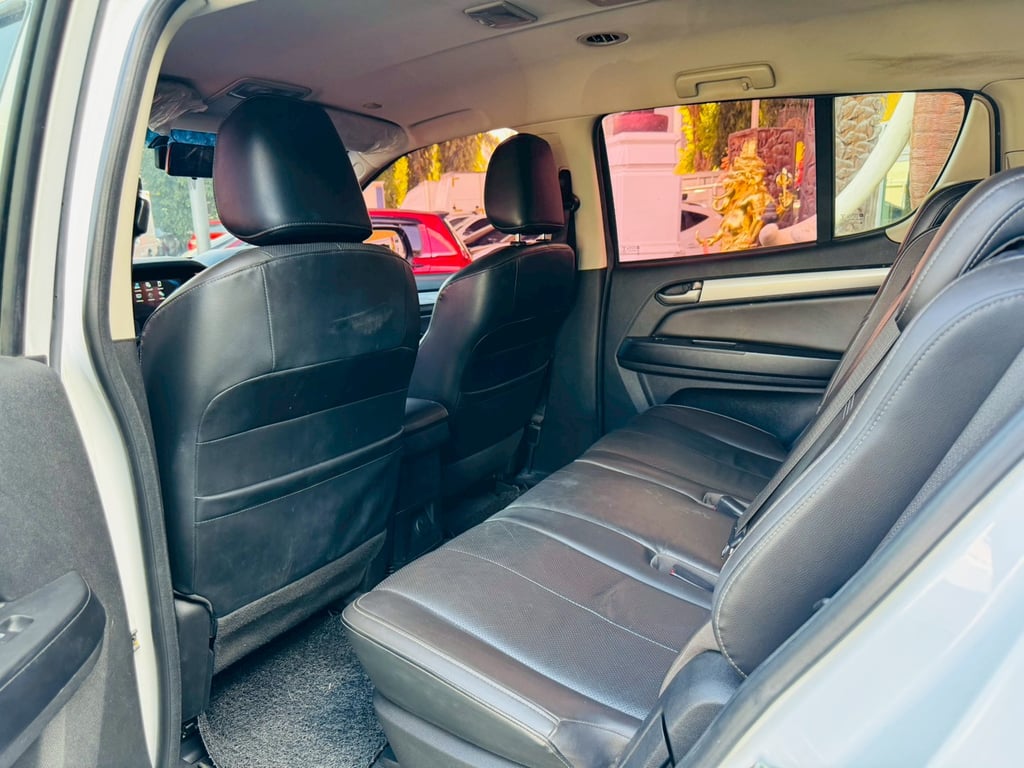 เกียร์ออโต้ 7 ที่นั่ง #CHEVROLET TRAILBLAZER 2.5 LT ปี 2019 เกียร์ออโต้ 7 ที่นั่ง #CHEVROLET TRAILBLAZER 2.5 LT ปี 2019