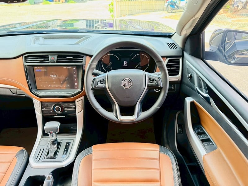 ไมล์แท้ 22,xxx กม  เกียร์ออโต้ รุ่นท็อป #MG EXTENDER 4 ประตู 2.0 GRAND X i-Smart ปี 2022