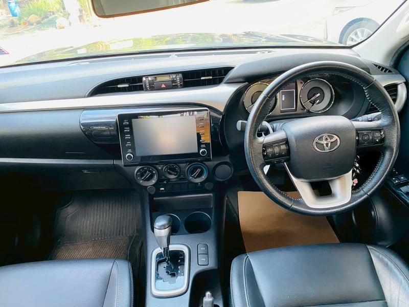 ไมล์แท้ 21,xxx กม เกียร์ออโต้ #TOYOTA REVO 4 ประตู 2.4 ENTRY PREERUNER AUTO ปี 2023