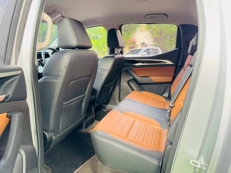 ไมล์แท้ 29,xxx กม  เกียร์ออโต้ #MG EXTENDER 4 ประตู 2.0 GRAND X i-Smart ปี 2022