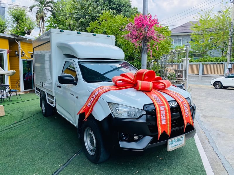 พร้อมตู้แห้ง  สไลด์ 2 ข้าง ฟรีดาวน์ #ISUZU D-MAX SPARK 1.9 Ddi ปี 2020 