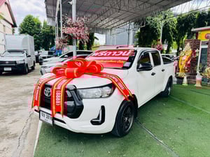 เกียร์ออโต้ ไมล์แท้ 22,xxx กม TOYOTA  Hilux Revo Doublecab 2.4 Entry Z edition AUTO ปี 2024
