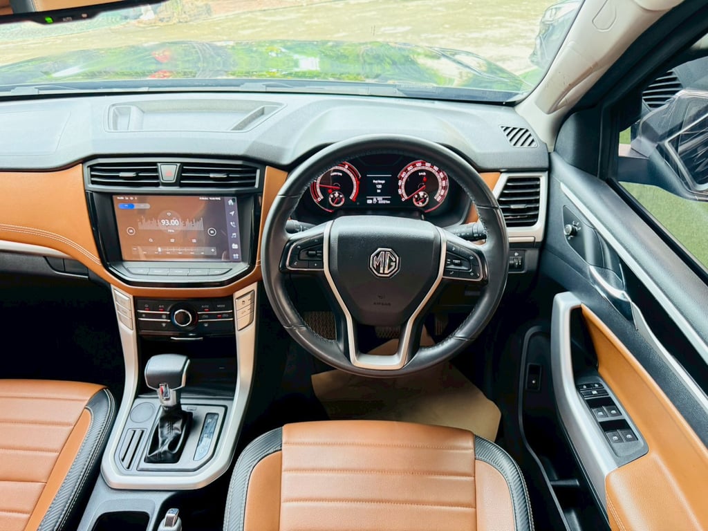 ไมล์แท้ 2x,xxx กม #MG EXTENDER 4 ประตู 2.0 GRAND X i-Smart ปี 2024