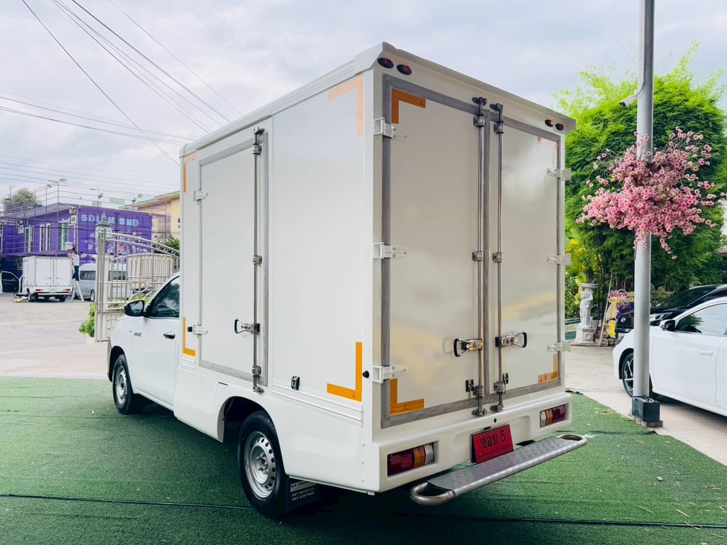 ตู้แห้ง เปิดได้2ด้าน ✔️ยางใหม่ 4 เส้น ✔️ไมล์แท้ 98,xxx กม  TOYOTA REVO Singlecab 2.4 J Plus ปี 2019