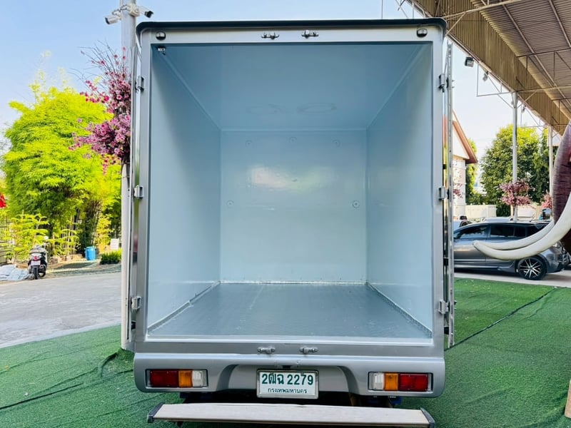 ตู้แห้ง 180 ซม เสริมแหนบ✔️#TOYOTA REVO SINGLECAB 2.4 J  ปี 2017