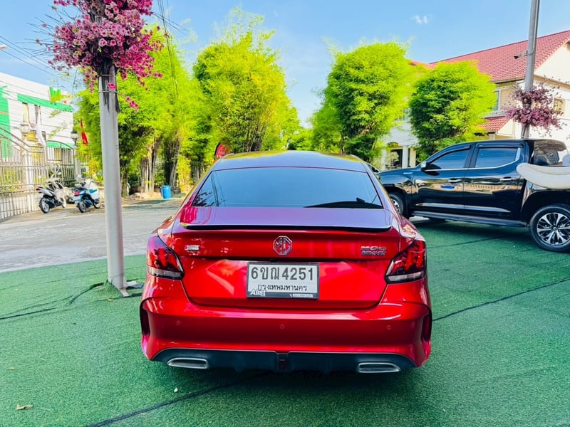 TOP ไมล้แท้ 10,xxx กม #MG MG 5 1.5X Sunroof i-Smart  ปี 2025 