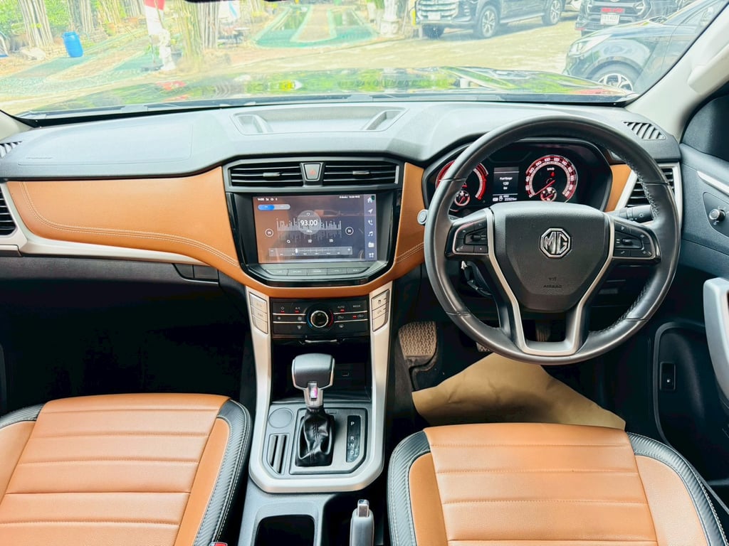 ไมล์แท้ 2x,xxx กม #MG EXTENDER 4 ประตู 2.0 GRAND X i-Smart ปี 2024