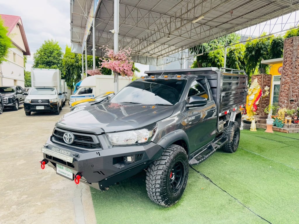 ไมล์แท้ 4,xxx กม กระบะยกดั้มพ์ #TOYOTA REVO SINGLECAB 2.8 ENTRY ปี 2025