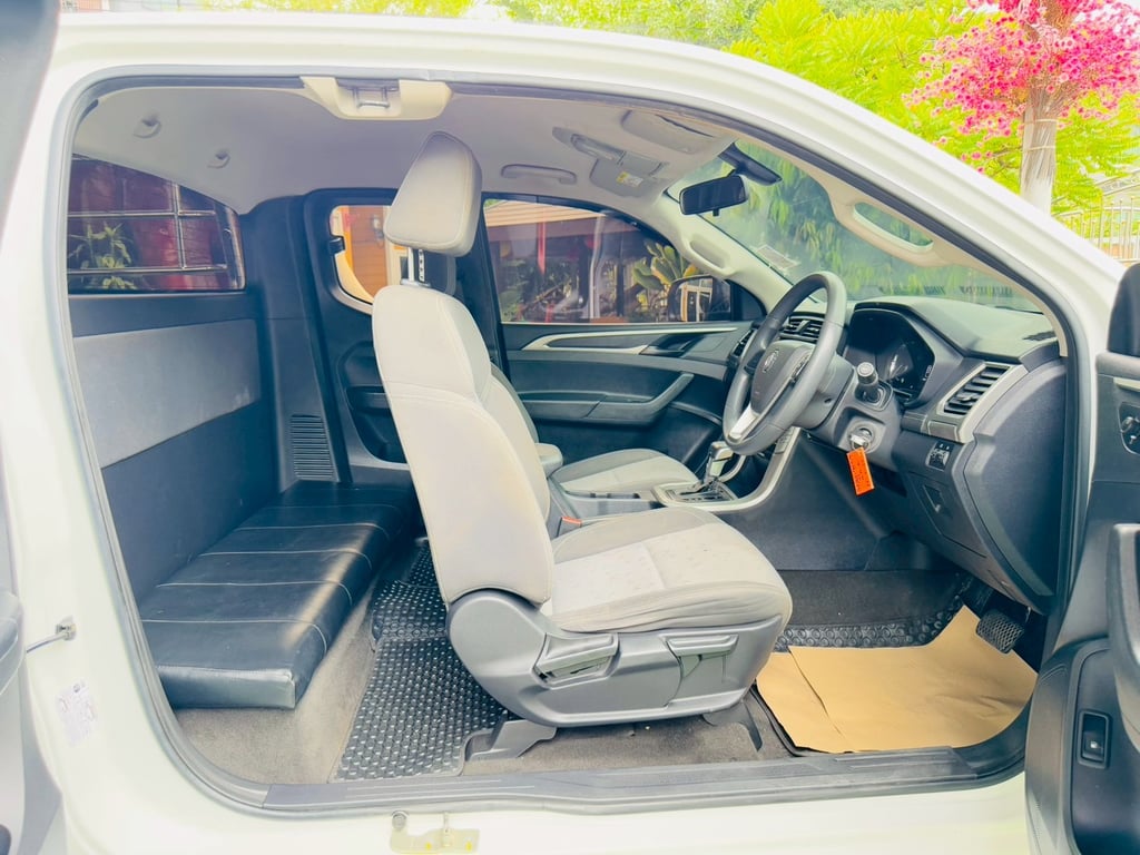 เกียร์ออโต้ พร้อมคอกหลัง #MG EXTENDER GAINTCAB 2.0 GRAND D ปี 2021