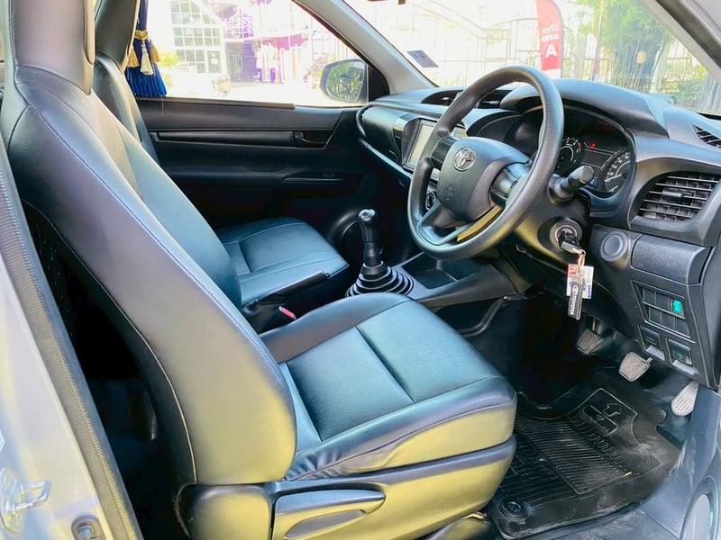 ✔️มีคอกหลัง #Toyota Hilux Revo 2.8 Entry ตอนเดียว ปี 2023 ✔️มีคอกหลัง #Toyota Hilux Revo 2.8 Entry ตอนเดียว ปี 2023