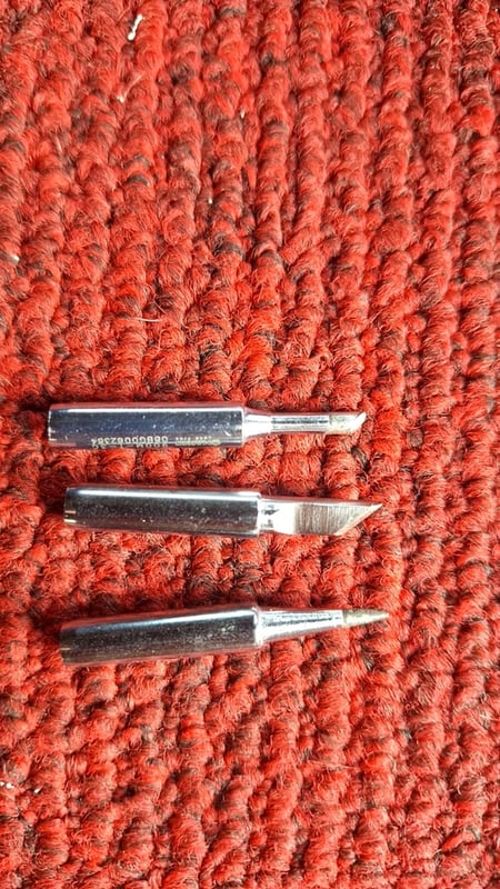 ปลายหัวแร้ง