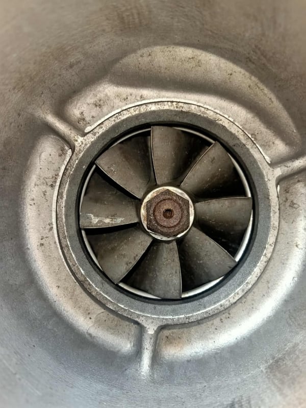 เทอร์โบ Holset cummins ht3b แท้ เทอร์โบ Holset cummins ht3b แท้