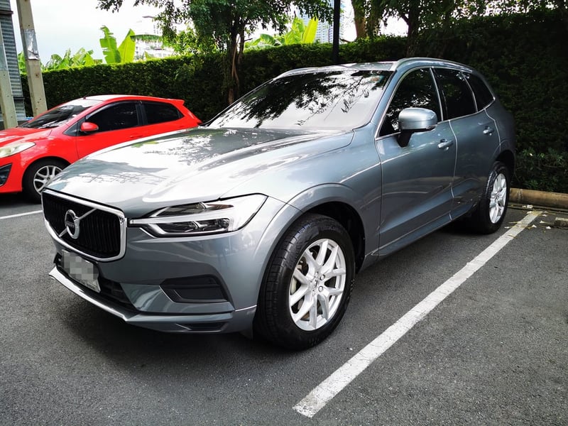 ขาย Volvo XC60 D4 ดีเซล AWD 2019 สีเทา  ไมล์ 7x,xxx km มือเดียว มี serviceฟรีถึง1แสนกิโลหรือปี2029
