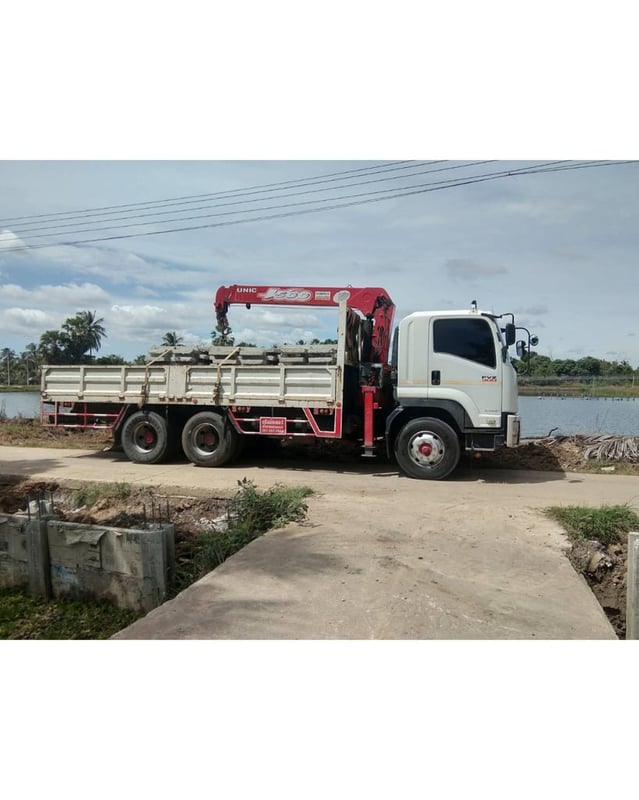 หางานรถเฮี๊ยบ รถเฮี๊ยบรับจ้าง ให้เช่า-เหมางาน โทร 086-3045283