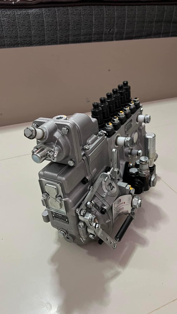 ขายปั๊มดีเซลคอมมอนเรล LONGBENG BH6PA110 ของเครื่อง SHANGHAI DIESEL ENGINE C6121 SC11 (cat3306) ขายราคาขาดทุุนสภาพมือ 1 ซื้อเกฺ็บยังไม่ได้ใช้งาน ขายปั๊มดีเซลคอมมอนเรล LONGBENG BH6PA110 ของเครื่อง SHANGHAI DIESEL ENGINE C6121 SC11 (cat3306) ขายราคาขาดทุุนสภาพมือ 1 ซื้อเกฺ็บยังไม่ได้ใช้งาน