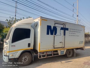 ISUZU NPR 150แรงม้า รถบรรทุก 6ล้อ ตู้แห้ง ปี2013 เลขไมล์ 456,157 กม. ISUZU NPR 150แรงม้า รถบรรทุก 6ล้อ ตู้แห้ง ปี2013 เลขไมล์ 456,157 กม.