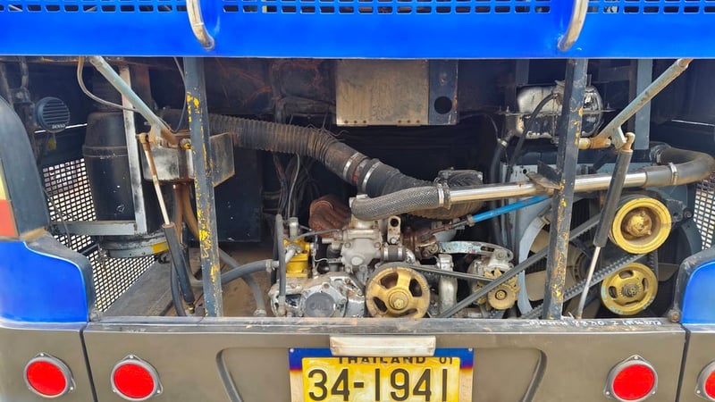 รถบัสรับส่งนักเรียน แอร์หนาว ทะเบียนพร้อม