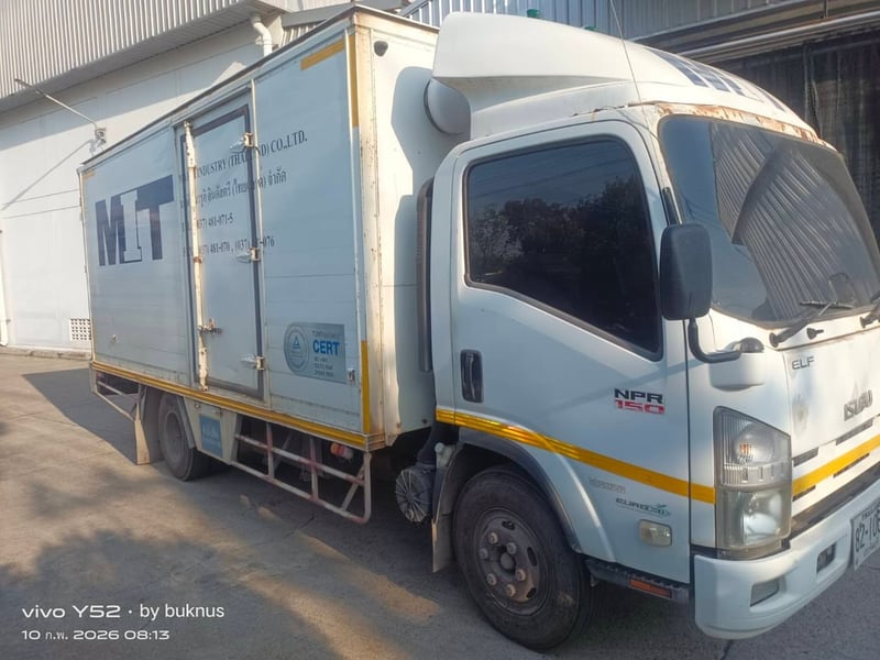 ISUZU NPR 150แรงม้า รถบรรทุก 6ล้อ ตู้แห้ง ปี2013 เลขไมล์ 456,157 กม.