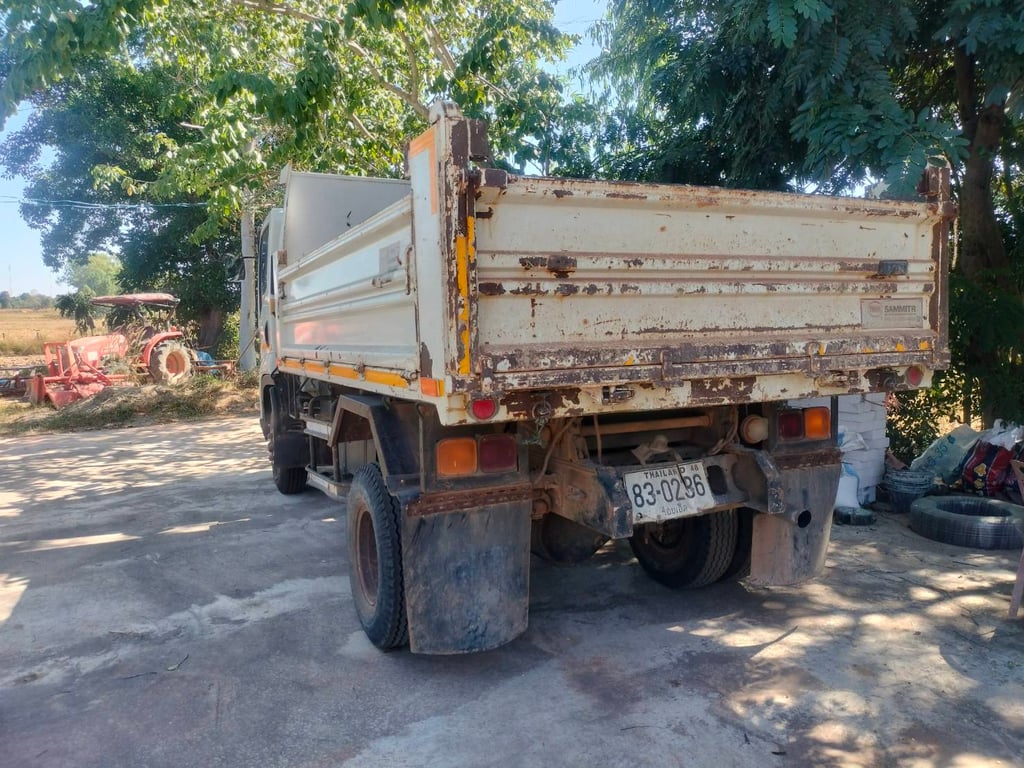 ISUZU FRR 210แรงม้า รถบรรทุก 6ล้อ ดั้มพ์ ปี2019