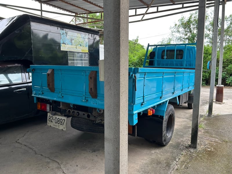 รถใช้รับส่งพนักงานวิ่งระยะสั้น