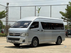 ขายด่วน!! Toyota Commuter 2.5 D4D ปี2012 ขายด่วน!! Toyota Commuter 2.5 D4D ปี2012