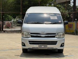 ขายด่วน!! Toyota Commuter 2.5 D4D ปี2012 ขายด่วน!! Toyota Commuter 2.5 D4D ปี2012