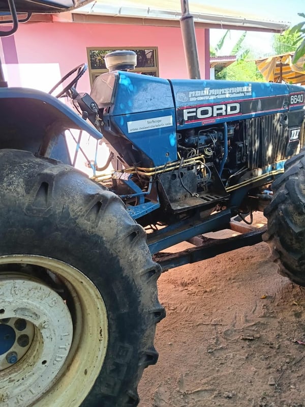 รถไถฟอร์ด (FORD) 2 เพลา รถไถฟอร์ด (FORD) 2 เพลา