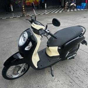 ขาย Scoopy2024 รถบ้านใช้เองมือเดียว วิ่งน้อยจ่ายกับข้าวอย่างเดียว ทะเบียนครบพร้อมโอน ขาย Scoopy2024 รถบ้านใช้เองมือเดียว วิ่งน้อยจ่ายกับข้าวอย่างเดียว ทะเบียนครบพร้อมโอน