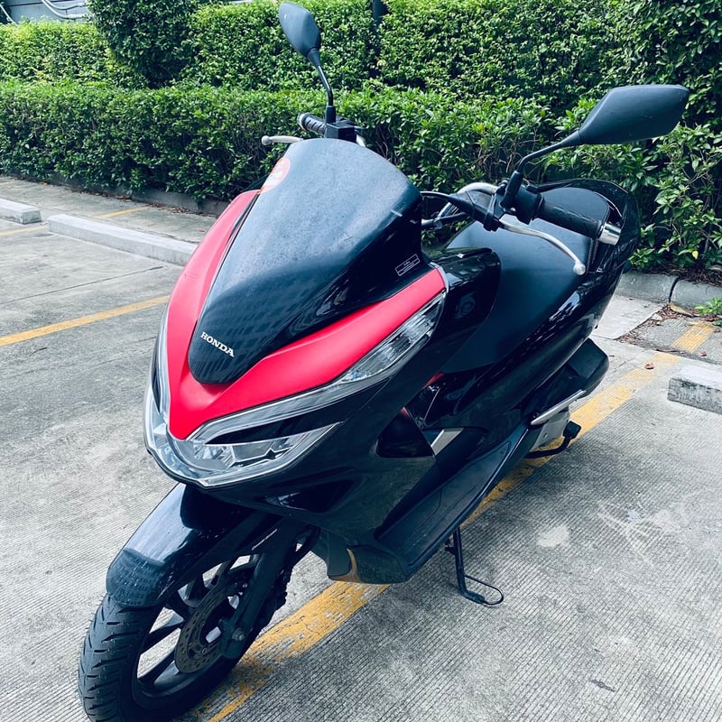 รถมอเตอร์ไซค์ pcx150cc ปี2020 สีดำแดง รถมอเตอร์ไซค์ pcx150cc ปี2020 สีดำแดง