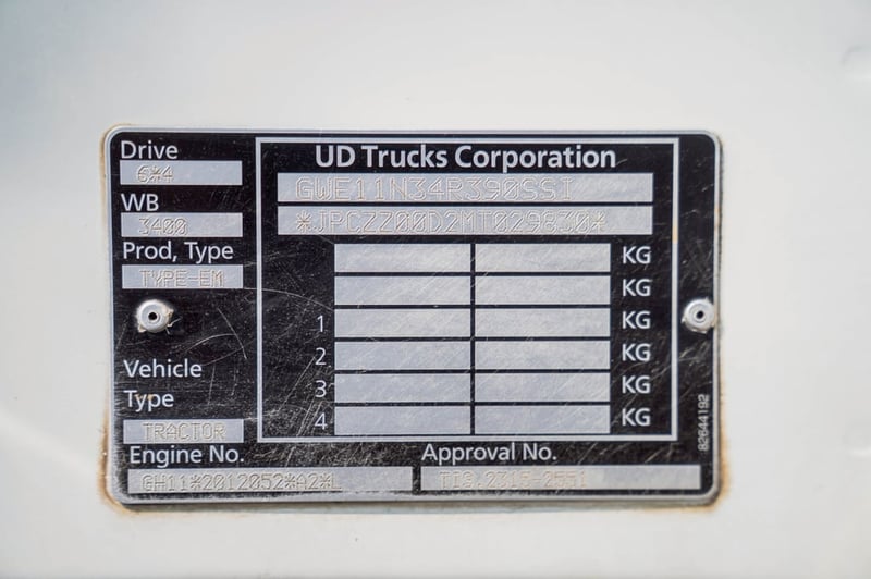 UD GWE 390แรงม้า รถบรรทุก หัวลาก 10ล้อ หัวลาก เฉพาะหัว ปี2021 เลขไมล์น้อยกว่า 500,000 กม.